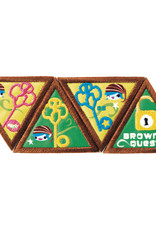 GIRL SCOUTS OF THE USA Brownie Quest Journey Award Set