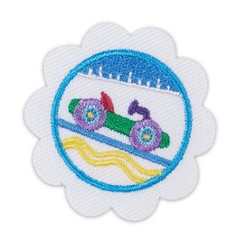 GIRL SCOUTS OF THE USA Daisy Model Car Design Badge