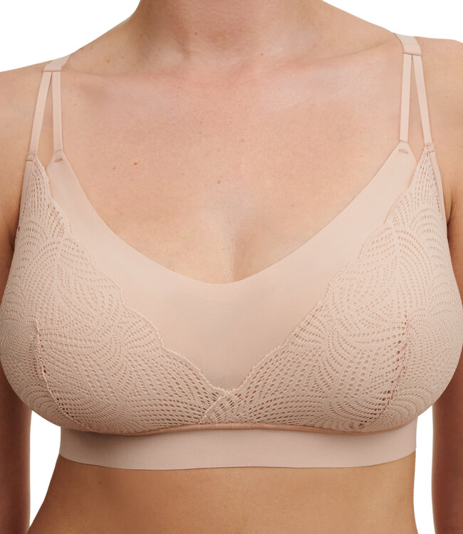 CHANTELLE SOFT STRETCH LACE BRALETTE C11GQ9