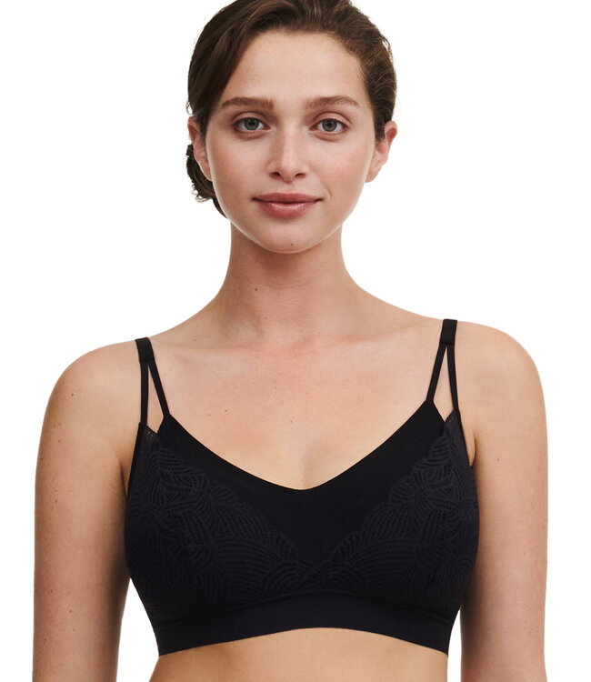 CHANTELLE SOFT STRETCH LACE BRALETTE C11GQ9