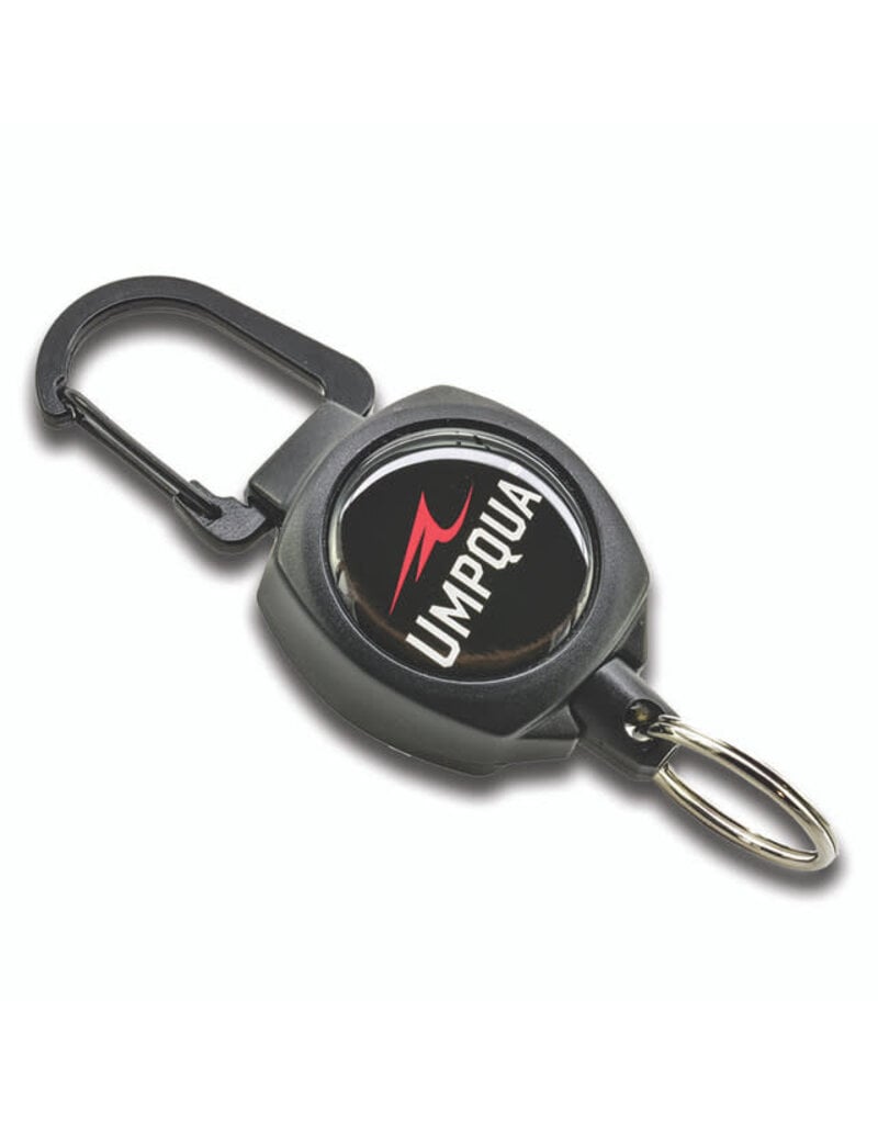 UMPQUA CARABINER RETRACTOR