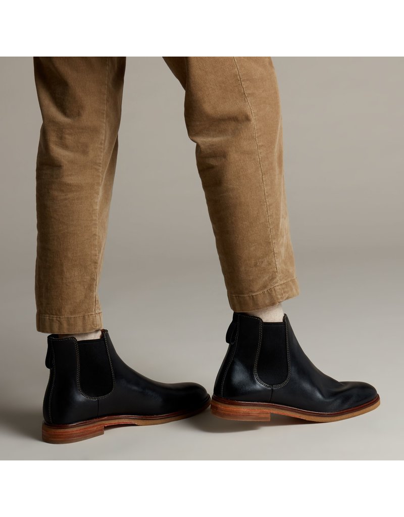 clarkdale chelsea boot
