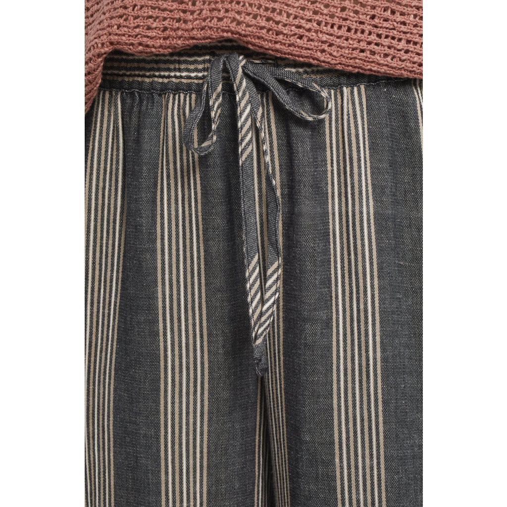 Tribal Pull On Crop Pant With Elastic Waist Band