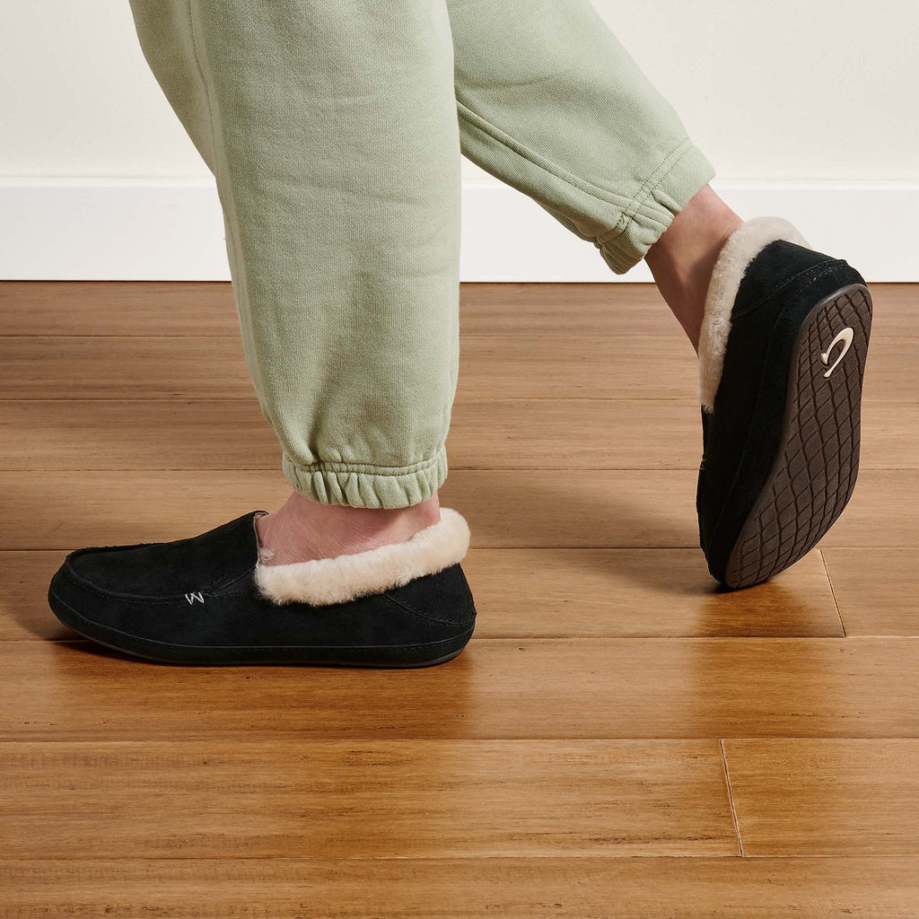 OluKai Women's Ku'Una Slipper