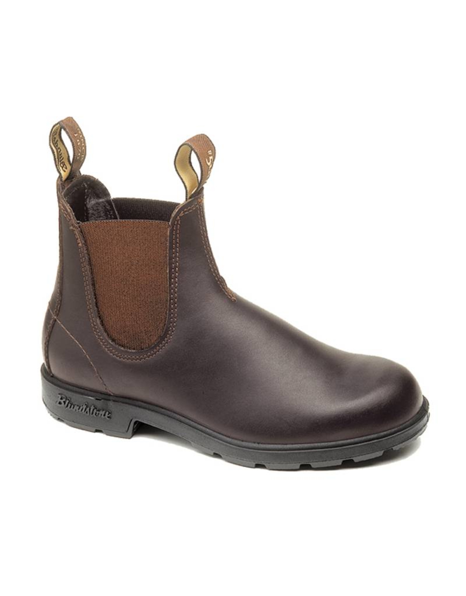 Blundstone Canada kicks it with The Blundstone 500 Original Stout Brown
