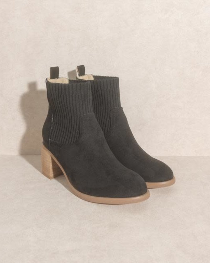 The Tessa Black | Pull On Bootie