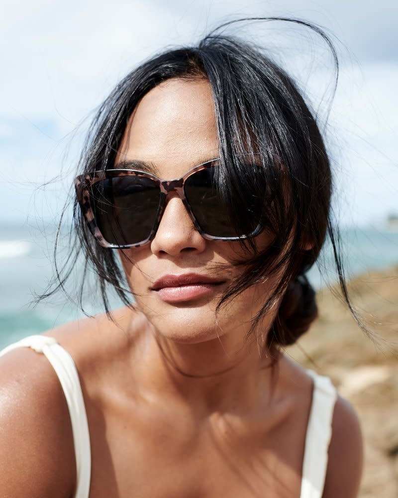 Aloha Fox | Blonde Tort / Smoke Polarized