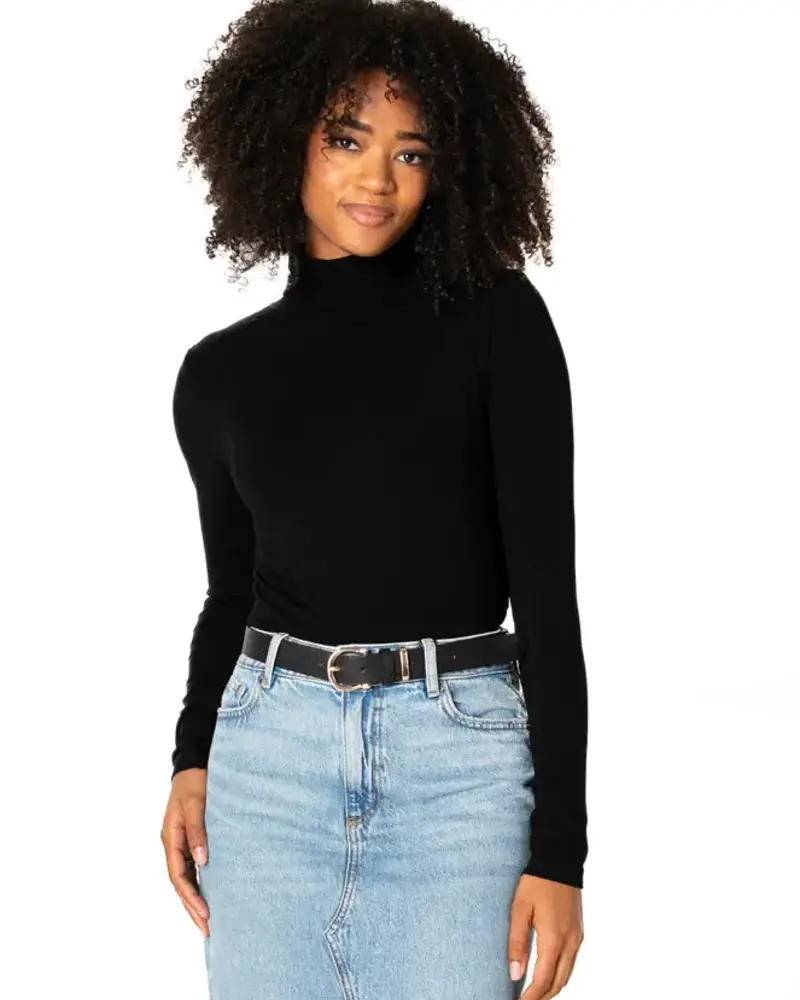 Bamboo Short Turtleneck