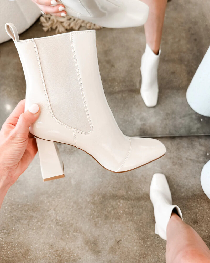 Karina Ankle Boots | Chalk