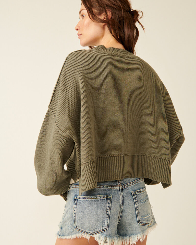 Easy Street Crop Pullover