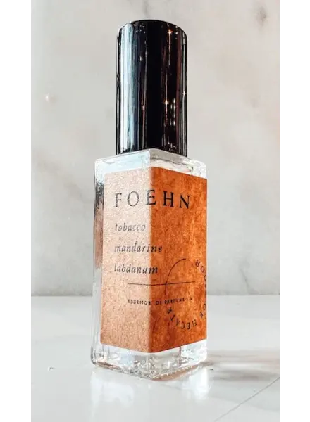 Essence De Parfum | Foehn