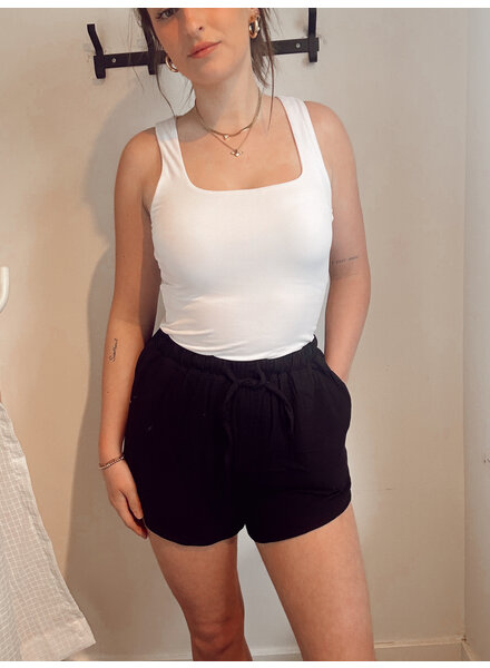 Rhea Short | Black