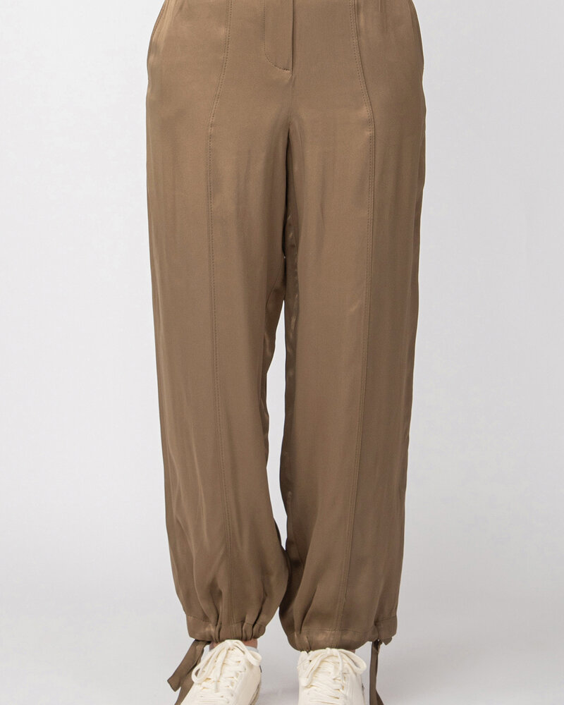 Gianna Satin Cuff Pant