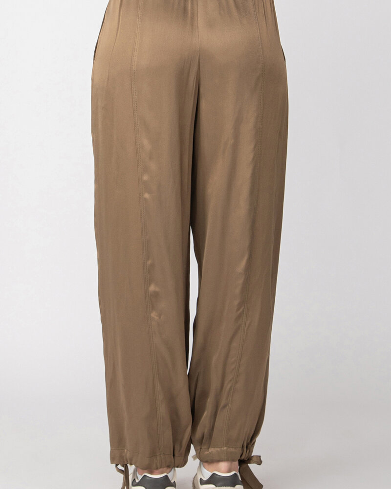Gianna Satin Cuff Pant