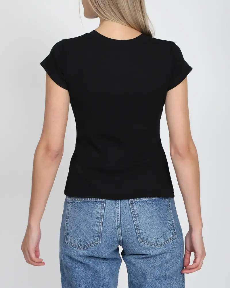 Ribbed Fitted Tee | Black