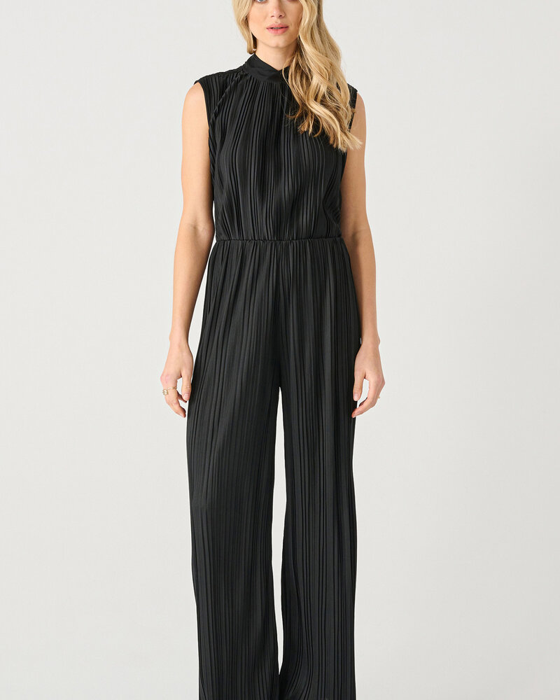 Lena Pull On Pleated Pants | Black