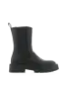 Zainab Boot