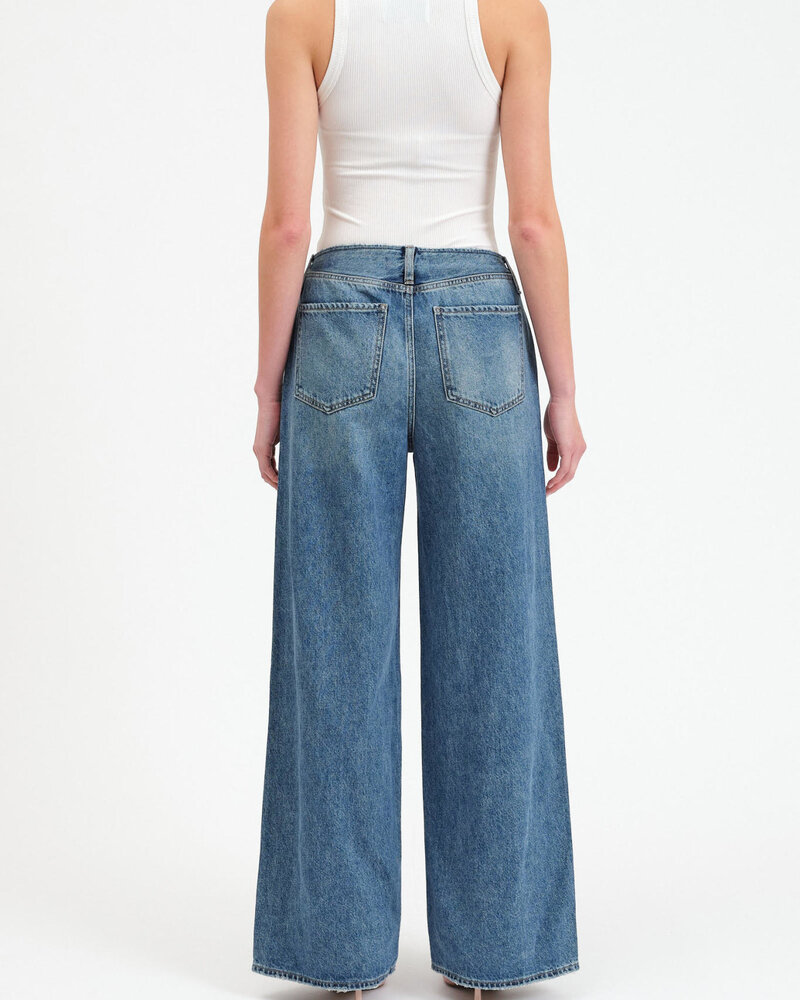 Kickback Waistless High Rise Jeans