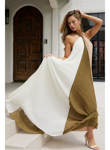 Kemi Color Block Maxi Pleated Dress