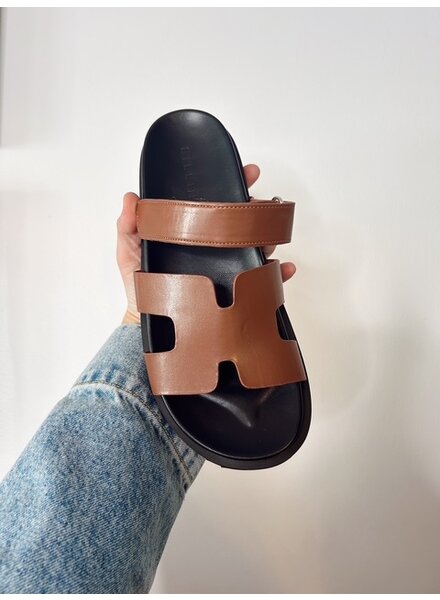 Theon Sandal | Tan