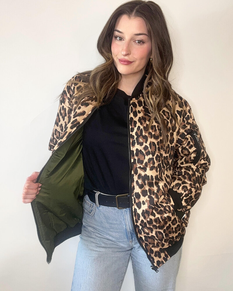 Elektra Reversible Leopard Bomber | Army