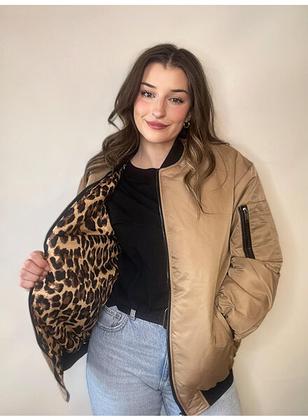 Elektra Reversible Leopard Bomber | Biege