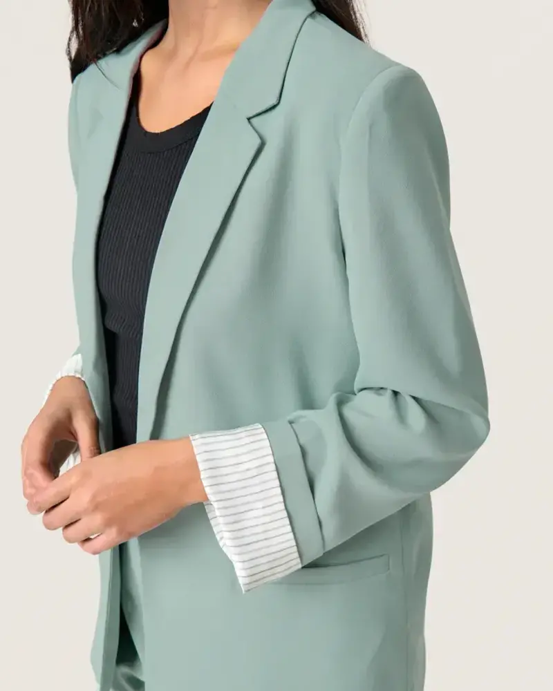 Shirley Fold-Up Blazer | Silver Blue