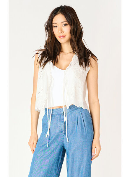 Lillian Eyelet Top | White