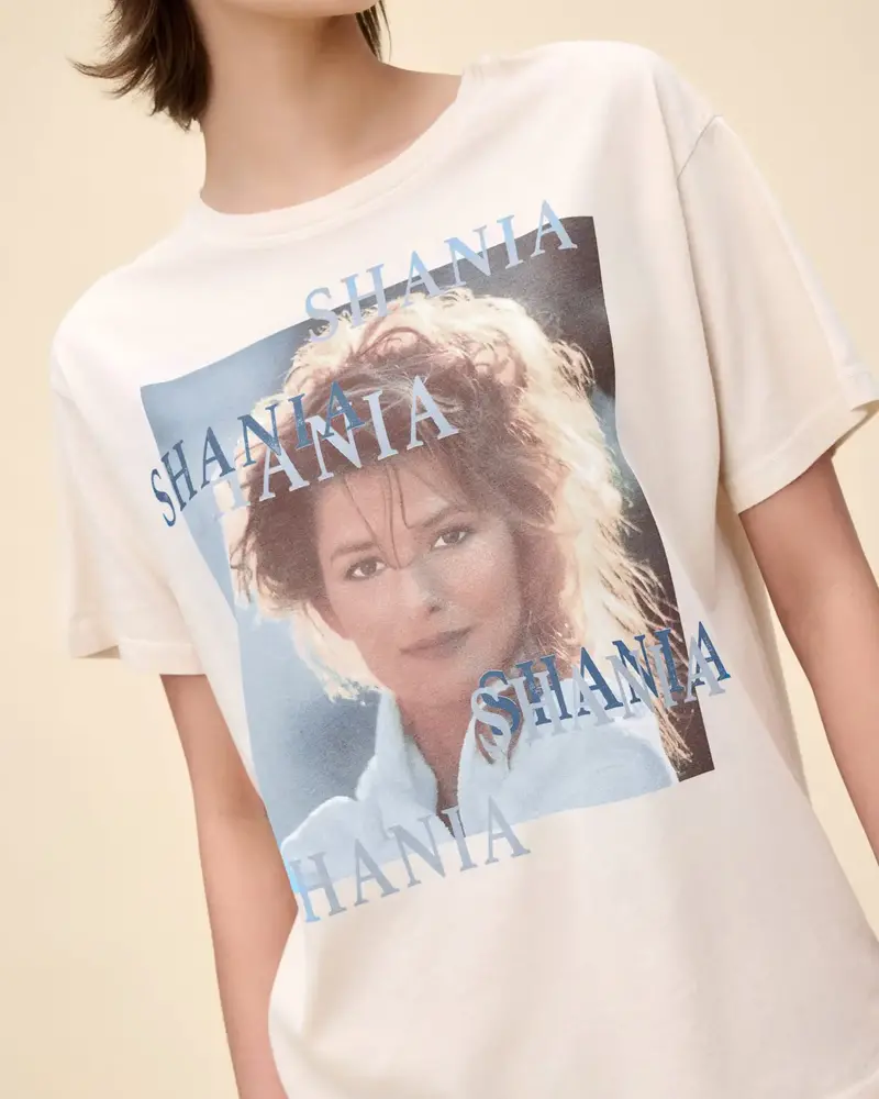 Shania Twain The Woman In Me Boyfriend Tee