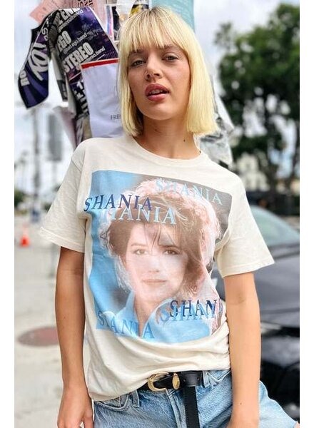 Shania Twain The Woman In Me Boyfriend Tee