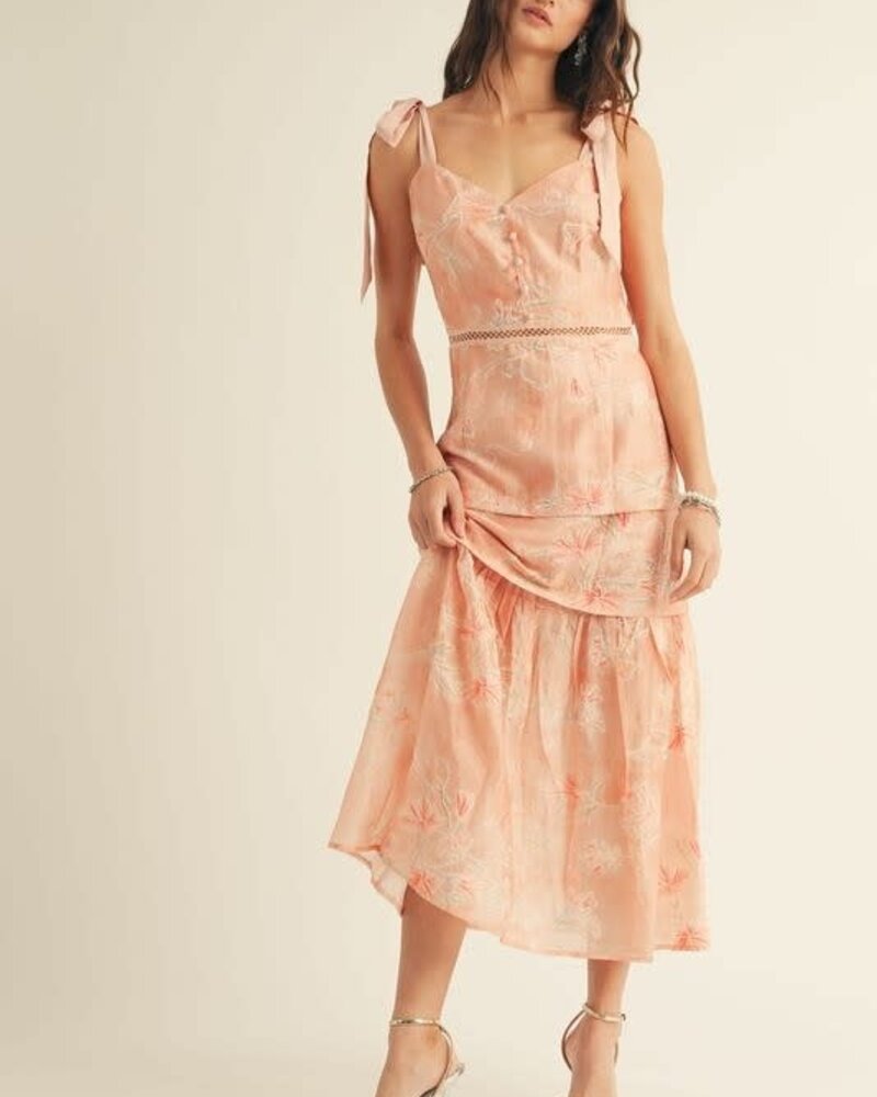 Lyra Floral Embroiderd Midi Dress | Coral