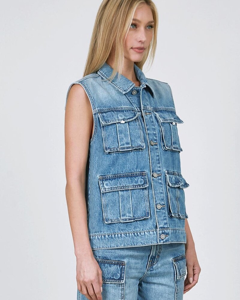 Zara Oversized Cargo Vest