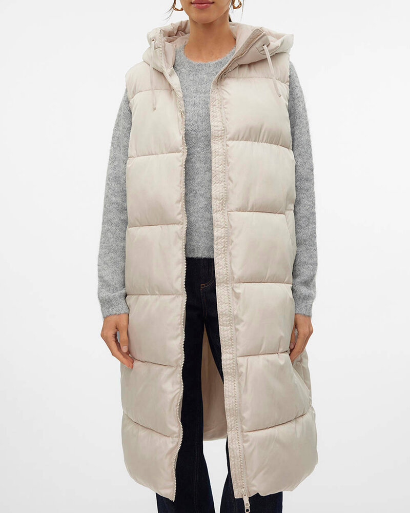 Vero Moda Ligaane Puffer Vest | Off White