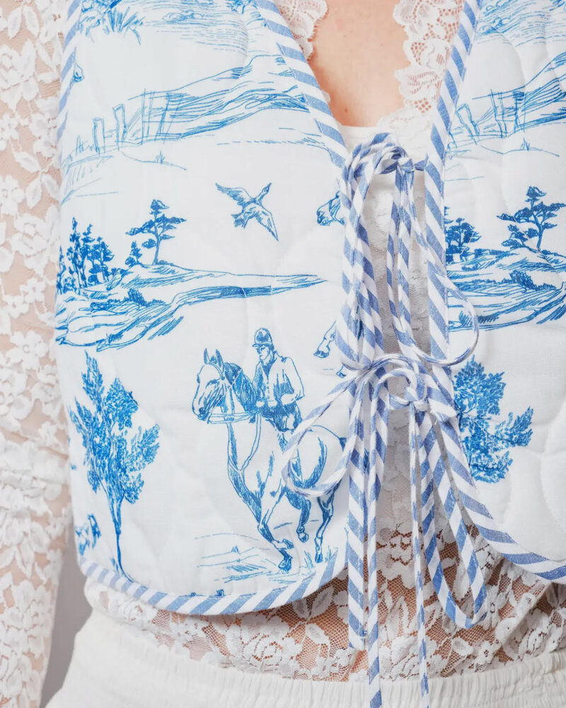 Reversible Tie Front Quilted Vest | Blue