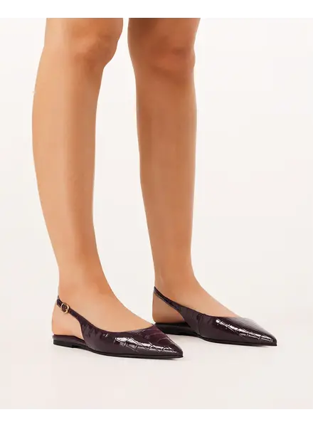 Henna | Dark Cacao Patent Croc