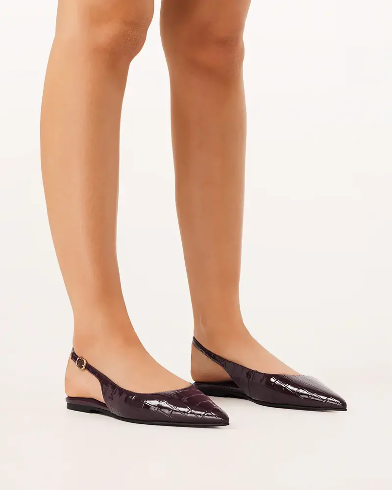 Henna | Dark Cacao Patent Croc