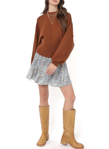 On A Stroll Top | Brown