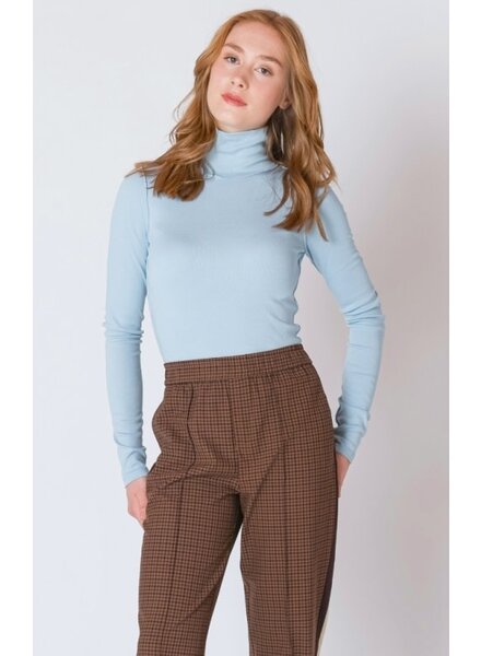 Exposed Seam Turtleneck | Blue