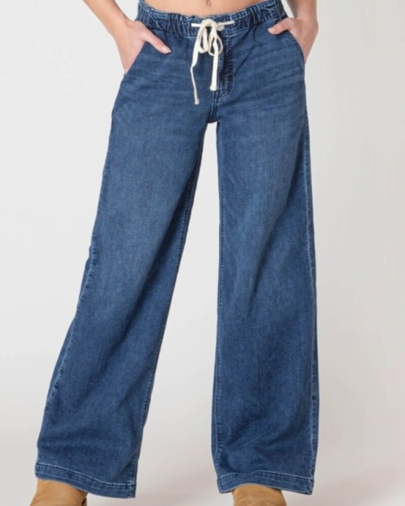 Leelie Knit Denim Pant