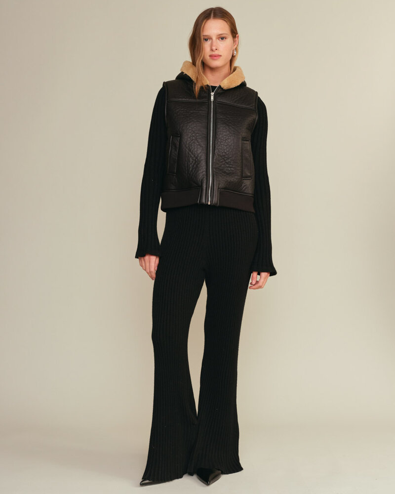 Brad Hooded Vest | Black