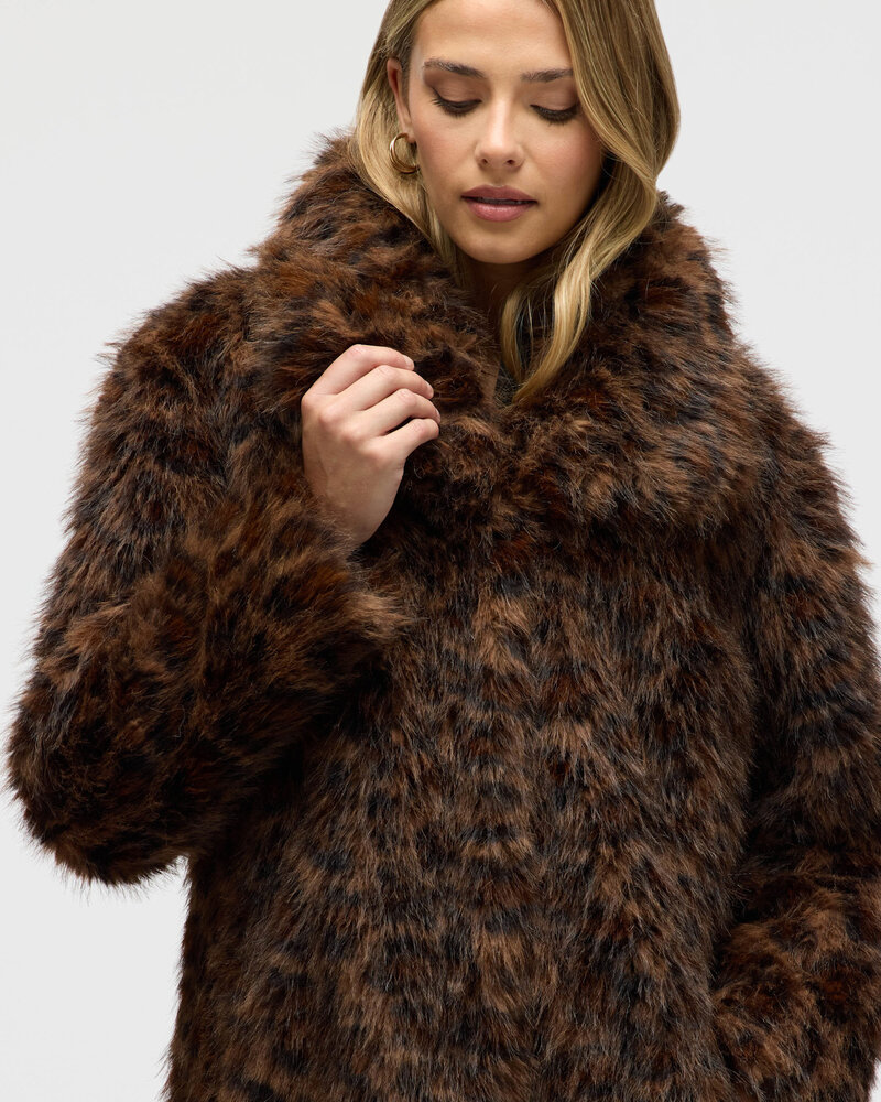 Ellie Faux Fur Jacket | Leopard