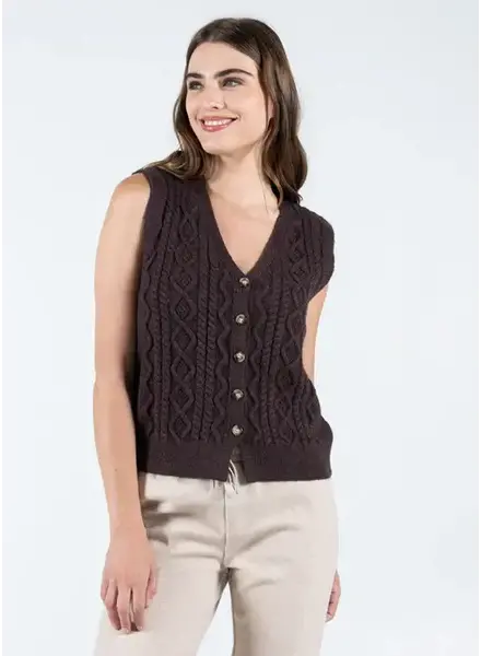 Button Down Cable Knit Vest | Coffee