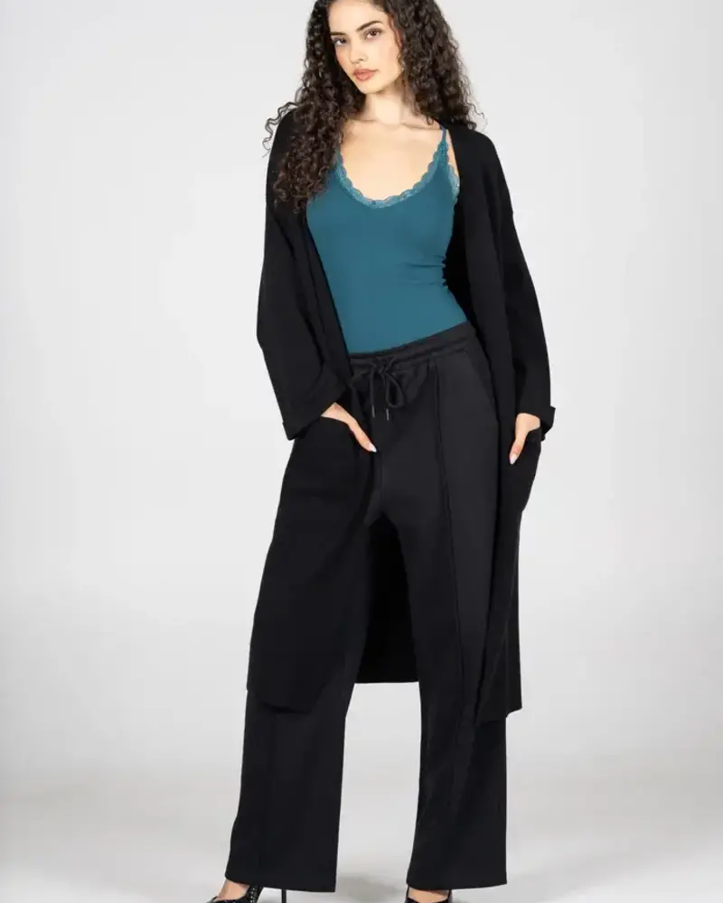 Staple Cardigan | Black