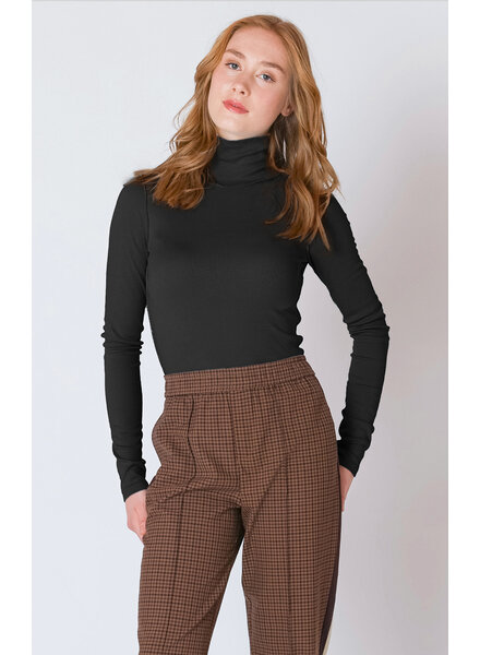 Exposed Seam Turtleneck | Black