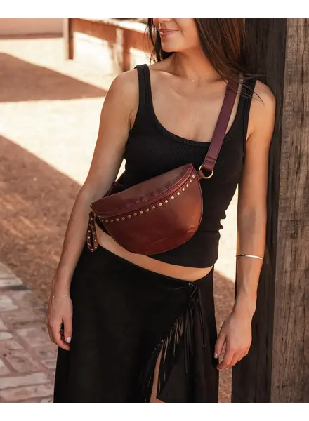 Louenhide Cassidy Belt Bag | Burgundy