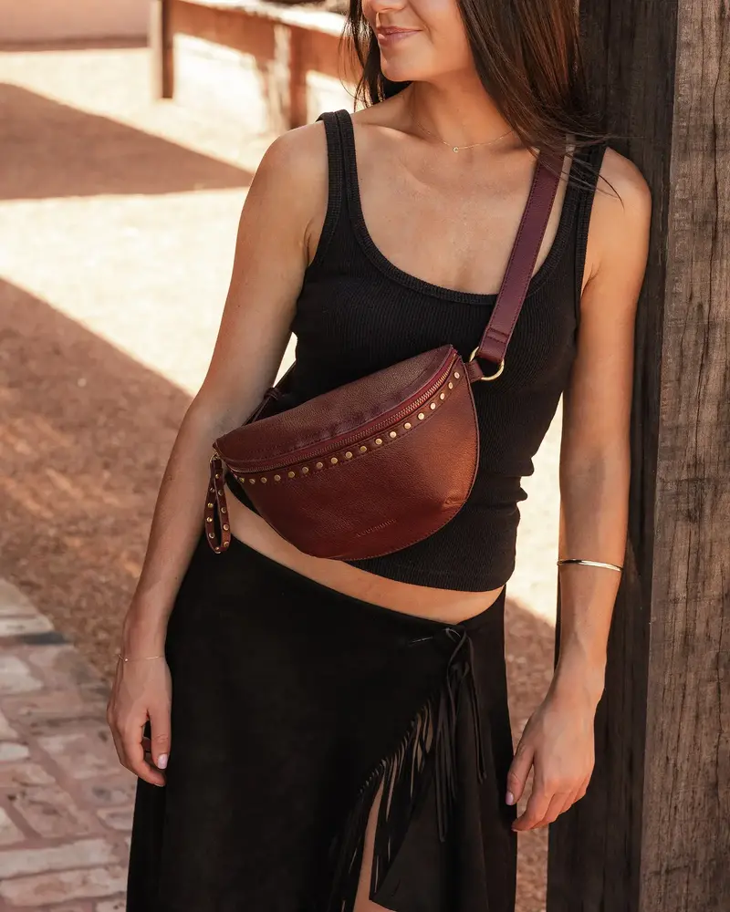 Louenhide Cassidy Belt Bag | Burgundy