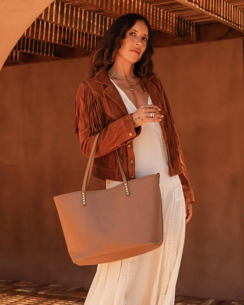 Louenhide Jackson Tote Bag | Caramel
