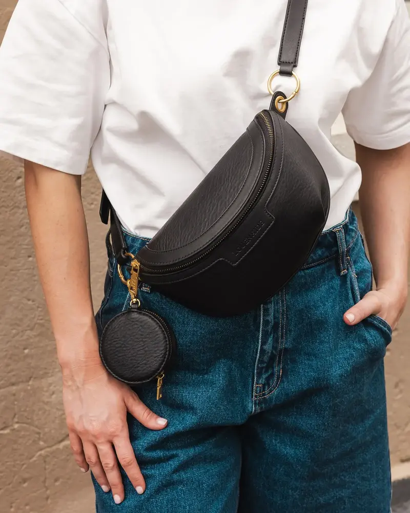 Louenhide Joey Sling Bag | Black