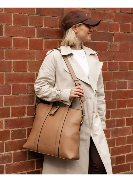 Louenhide Rhodes Laptop Bag | Latte
