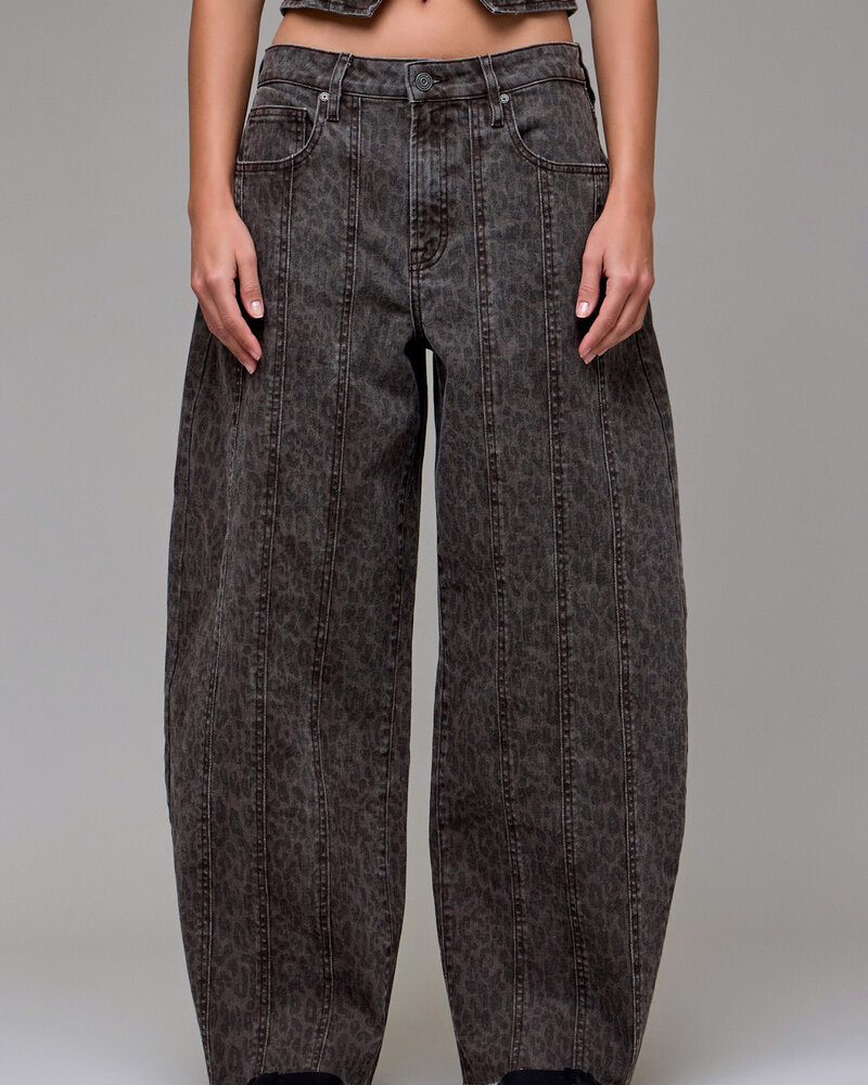 Seamed Barrel Jean | Leopard